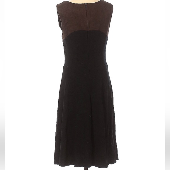 Karen Kane Casual Dress - Picture 2 of 2